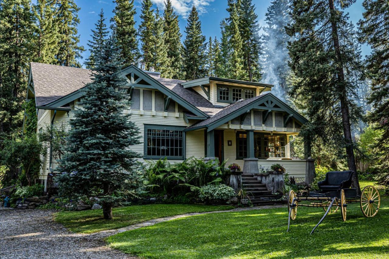 Bed and Breakfast The Craftsman House Bragg Creek Екстер'єр фото
